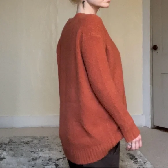 Philosophy Orange Crew Neck Sweater with Relaxed Fit Comfy Stretchy Layers NWOT - Picture 4 of 10